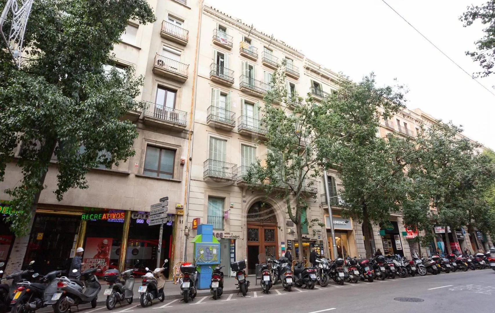 公寓 Comodo Apartamento Cerca De Plaza Cataluna 巴塞罗那